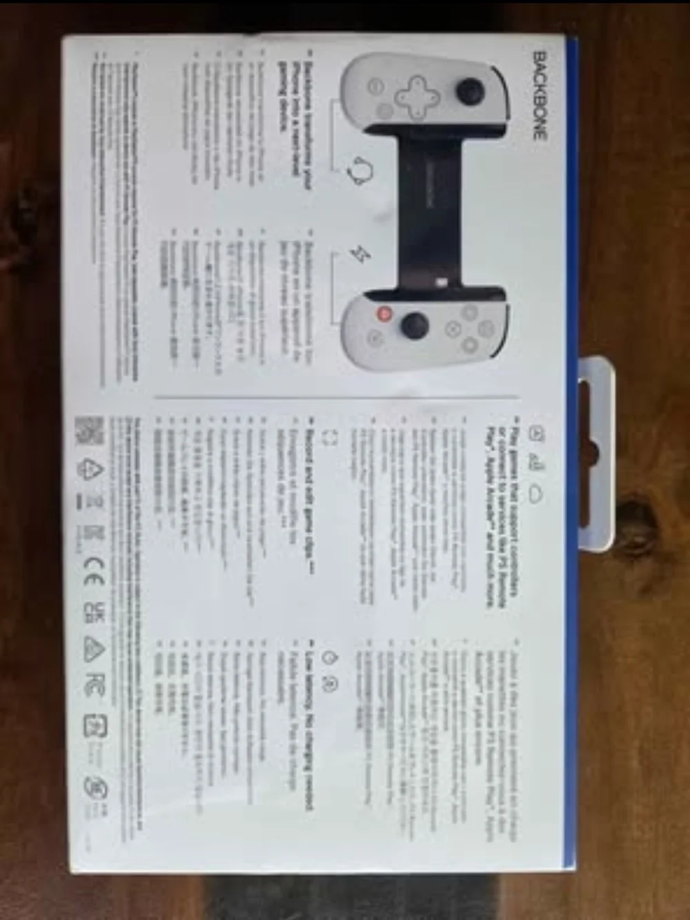 Sony Backbone Mobile Controller - White/Black Accents